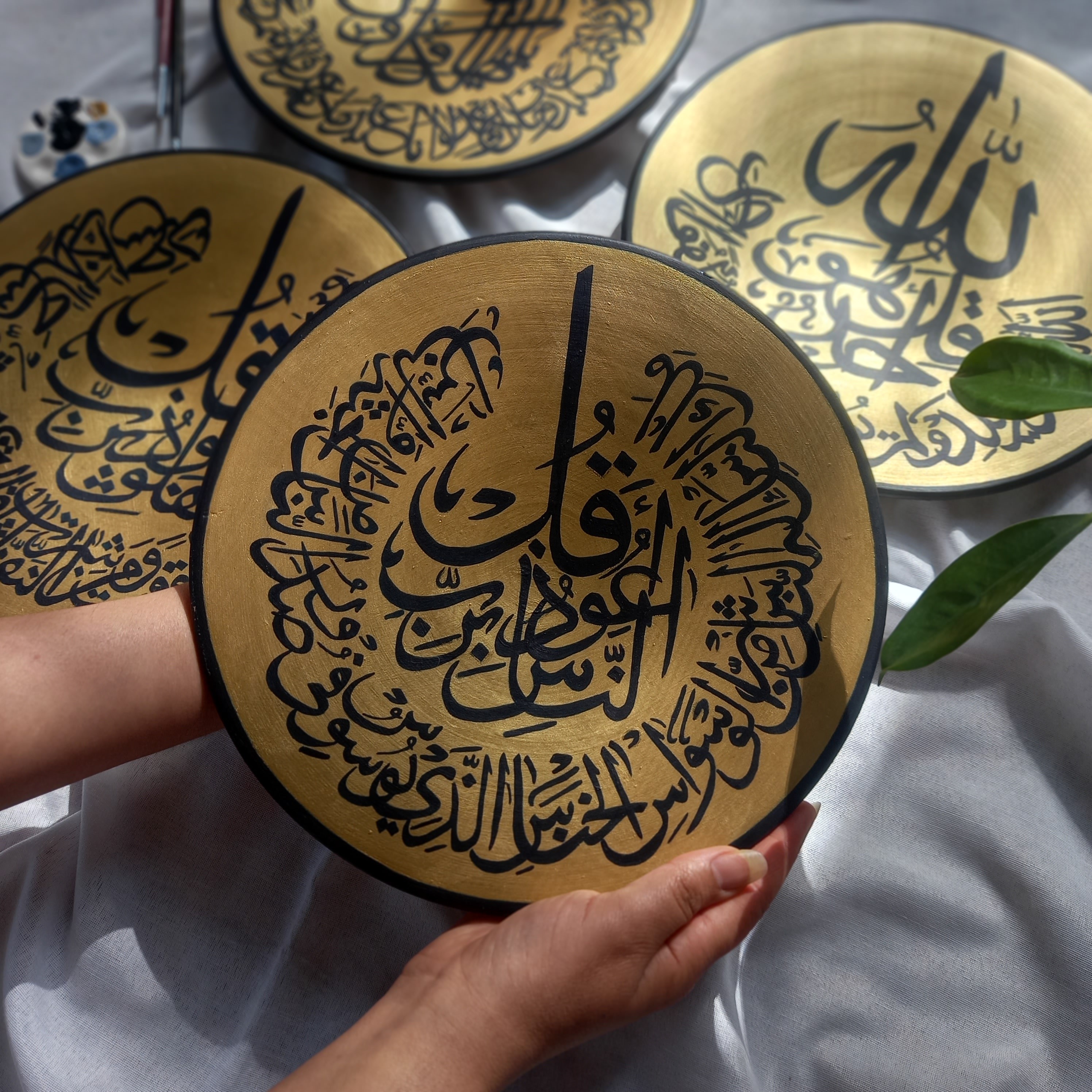 چهار  بشقاب دیوارکوب دکوری چهار قل قطر 25 