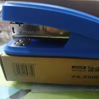 ماشین دوخت کوچک کومیکس 