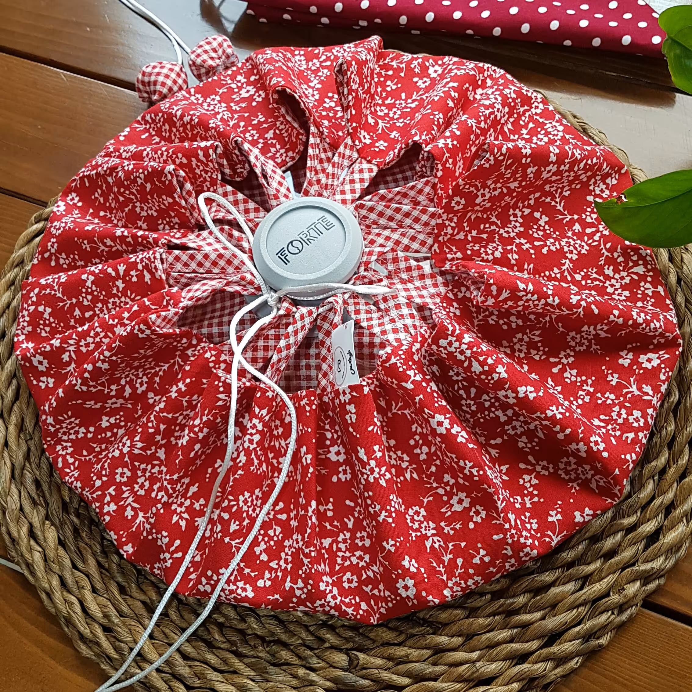 دمکنی فریرسایز بند تنظیمی ،درب تا سایز 50   و 55 رو میتونید استفاده کنید 