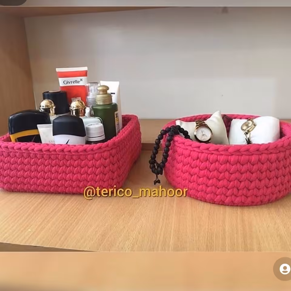 نظم دهنده لوازم ارایش و ساعت  و تریکو