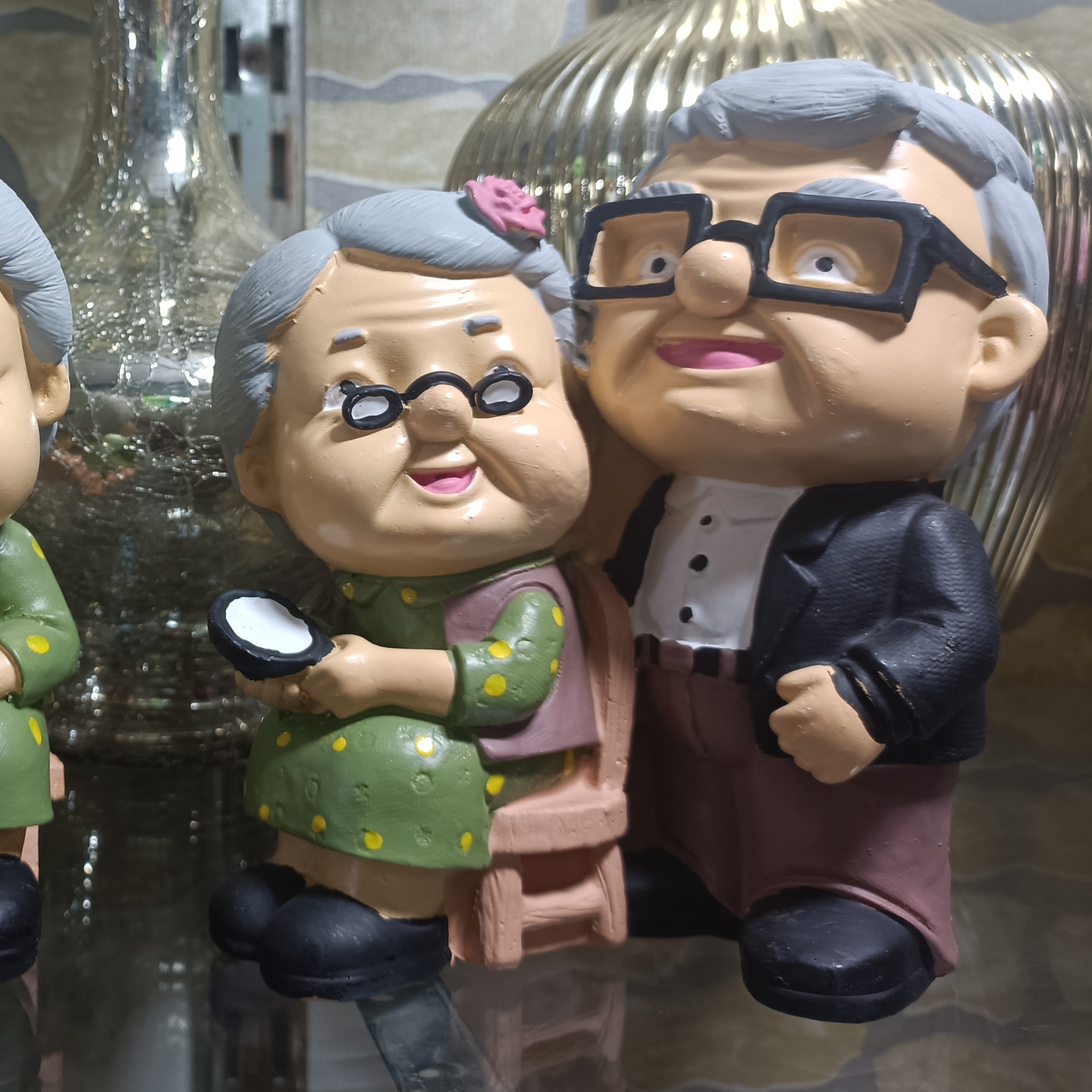 مجسمه عشق ماندگار