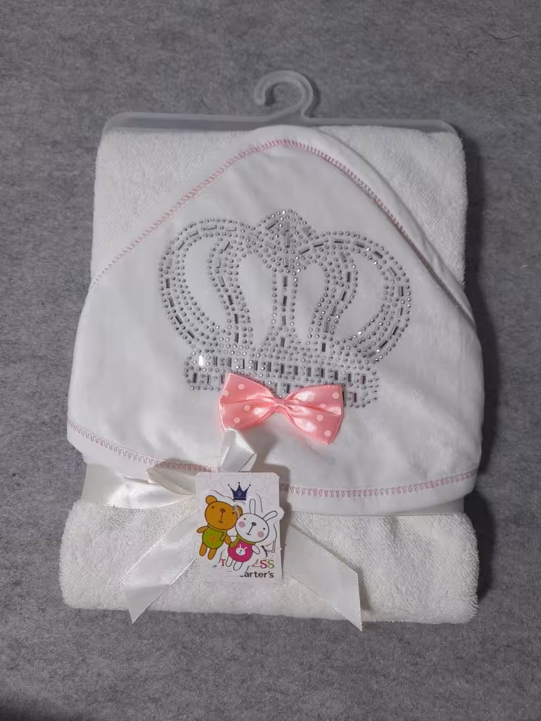 حوله ولیف نگین دارپرنس تاج وپاپیون صورتی