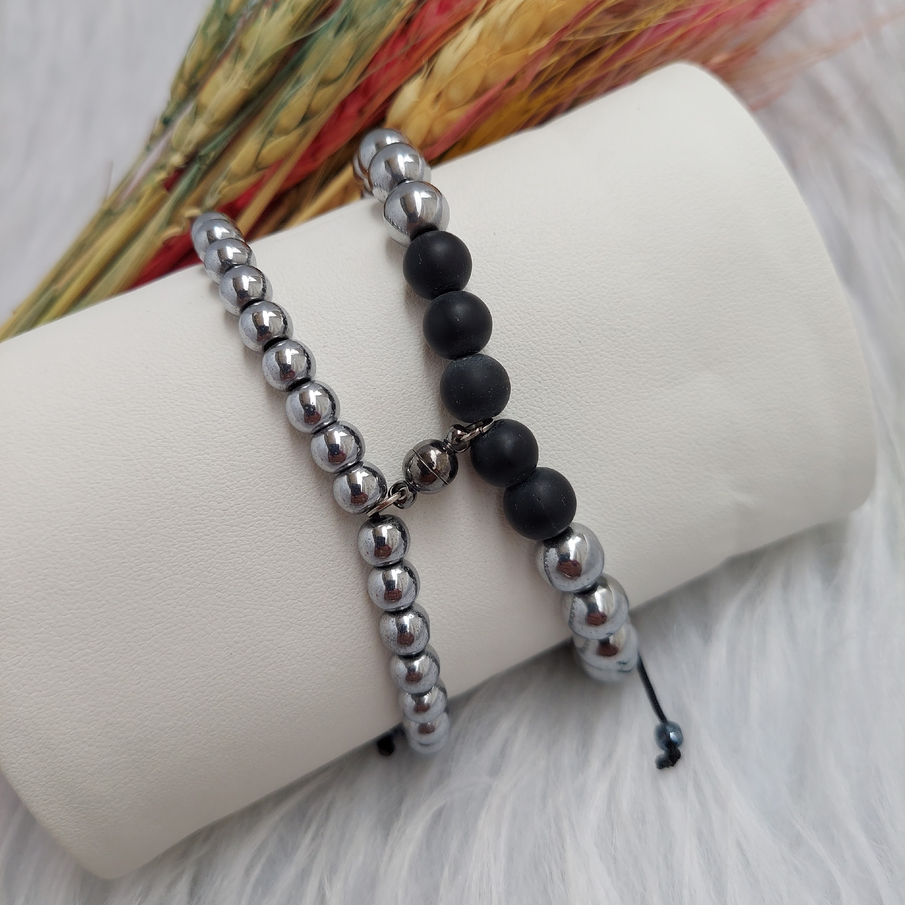 دستبند مگنتی حدید