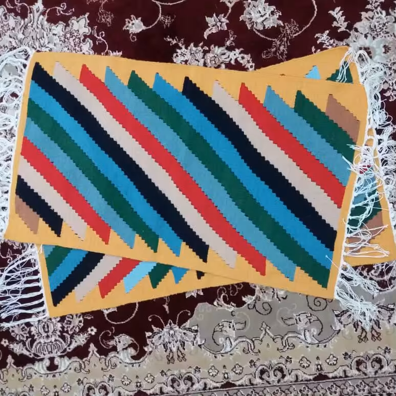 گلیم رو میزی