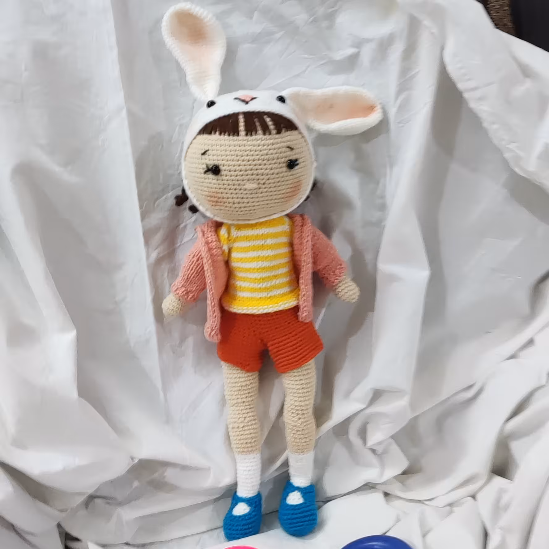 عروسک دست بافت قلاب بافی طرح دختر لولیتا