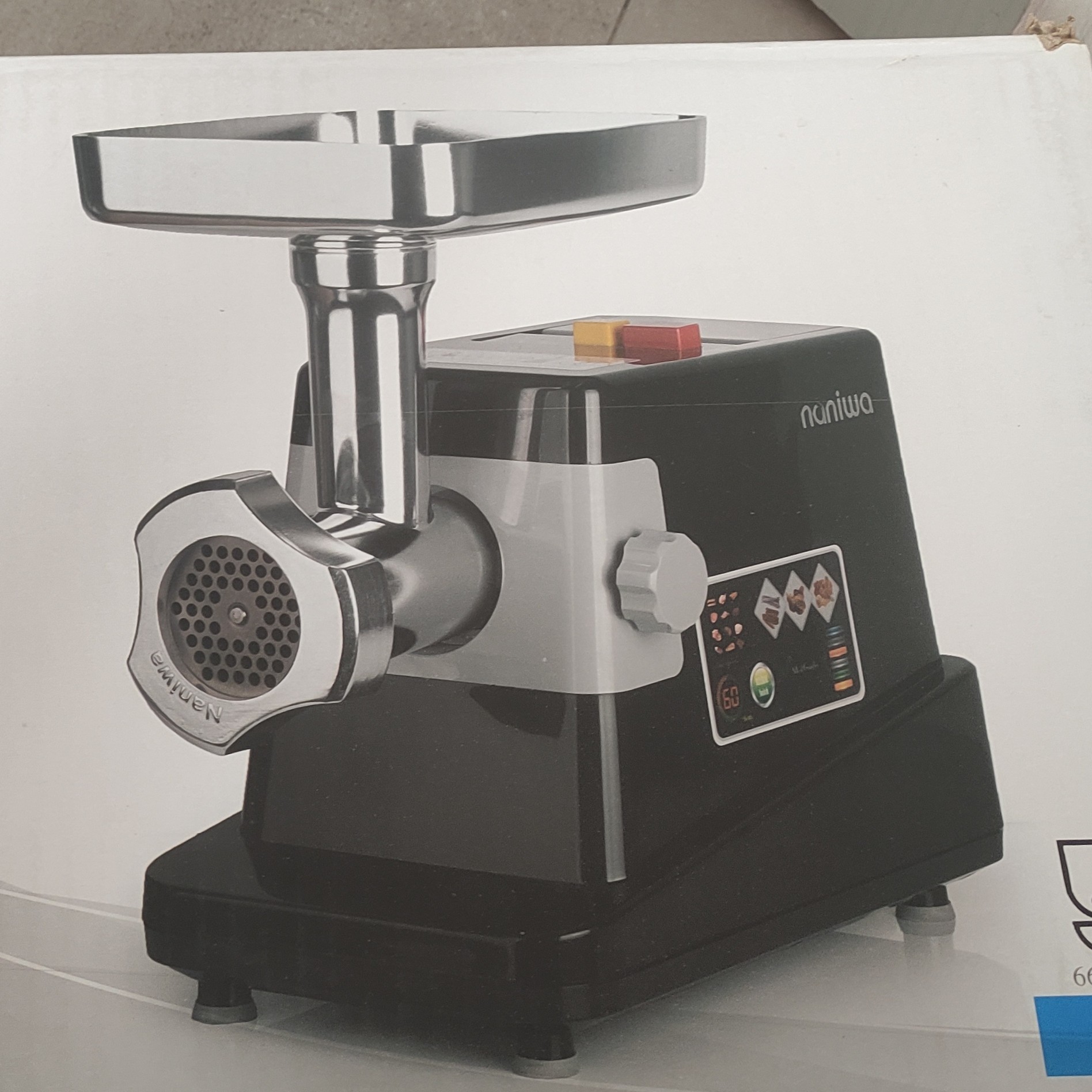 چرخ گوشت نانیوا مدل mt-1500 رنگ مشکی 