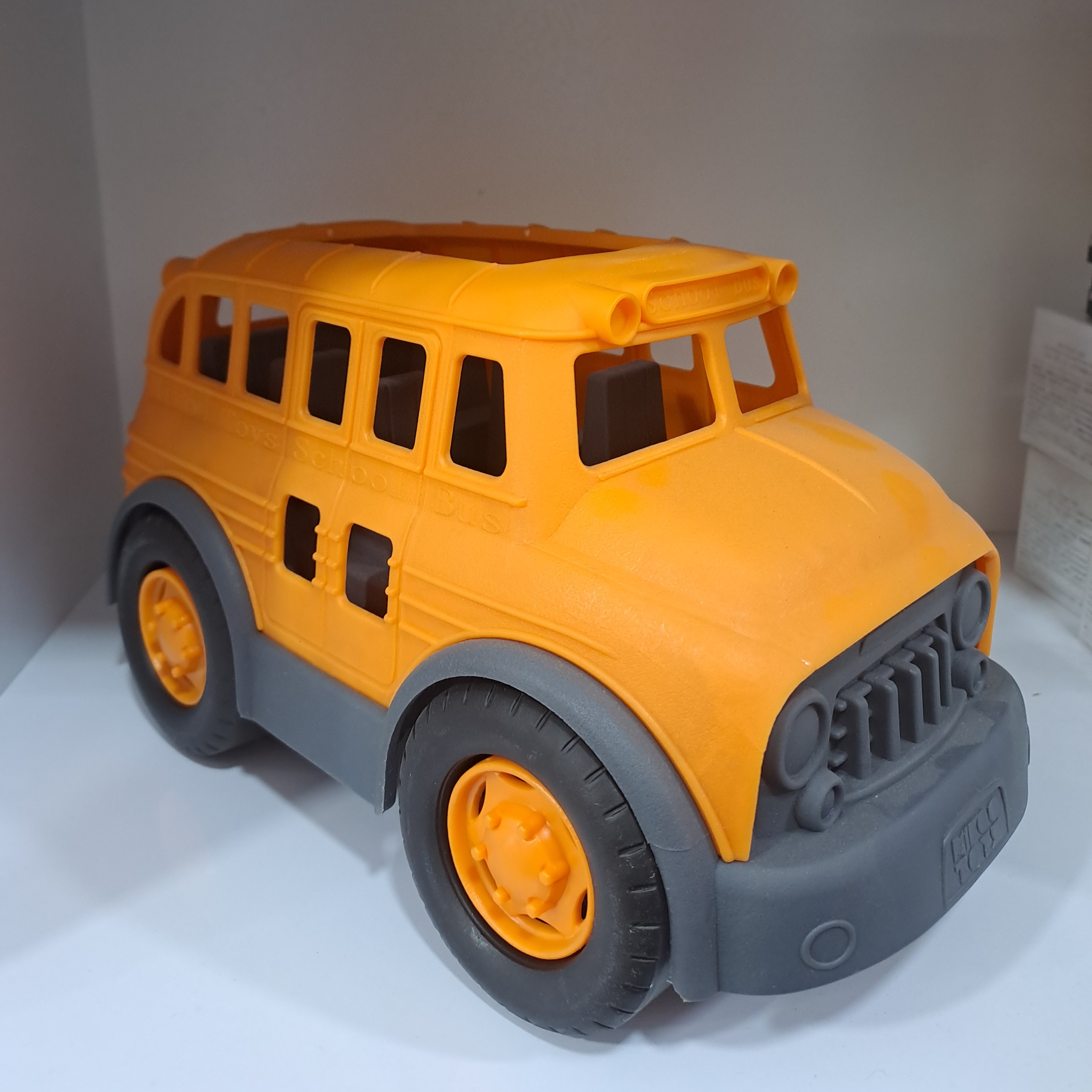 اسباب بازی اتوبوس نشکن