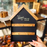 جاکلیدی چوبی و فلز طرح کلبه باکیفیت درجه یک