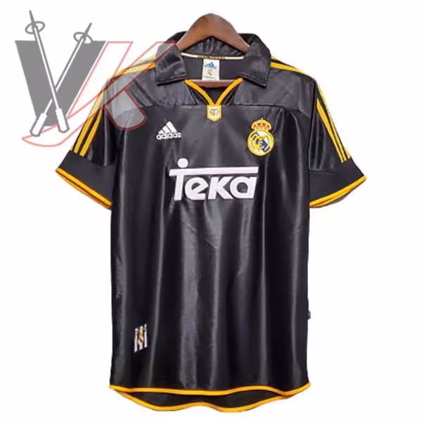 لباس کلاسیک دوم رئال مادرید 1999 کد 2302116