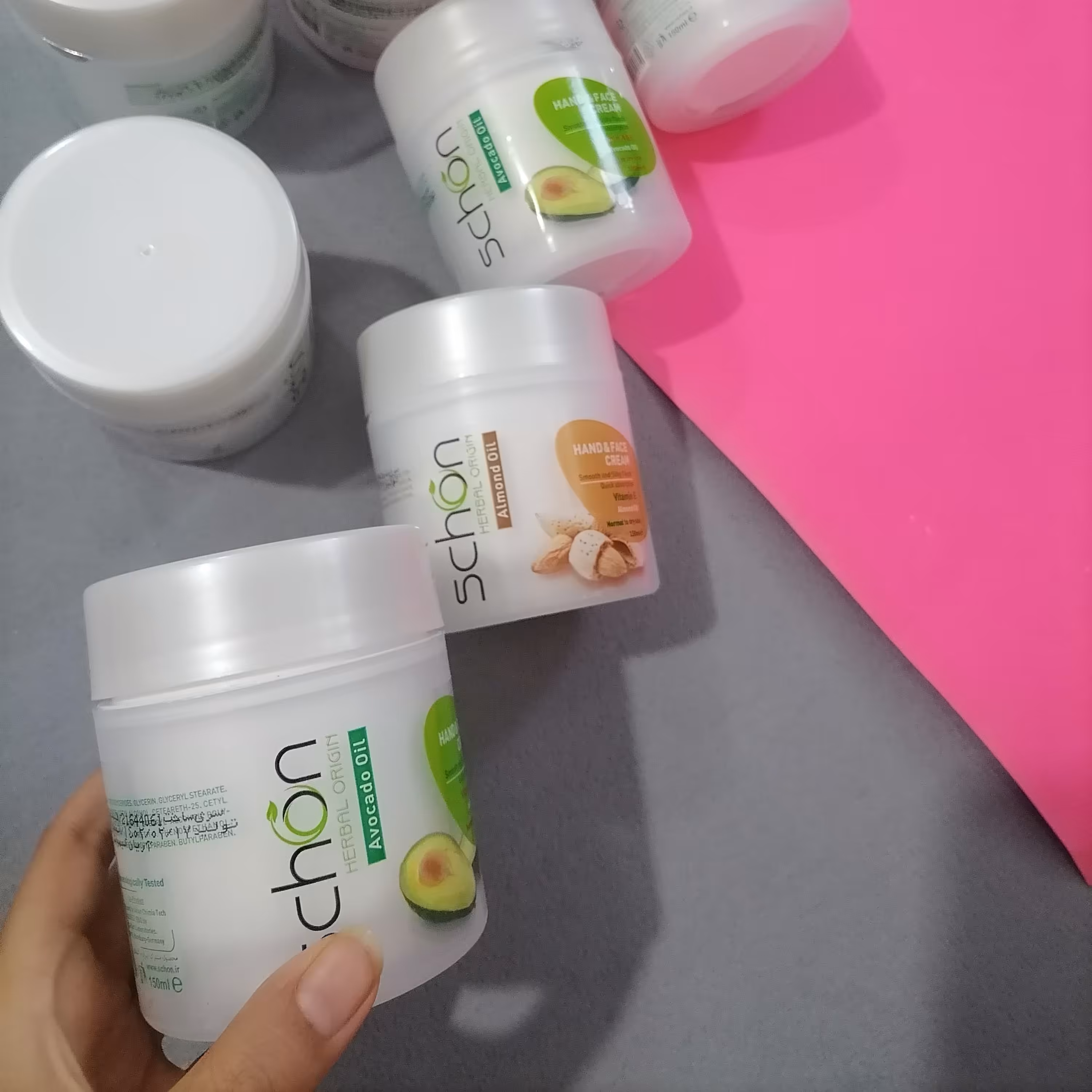 کرم مرطوب کننده شون