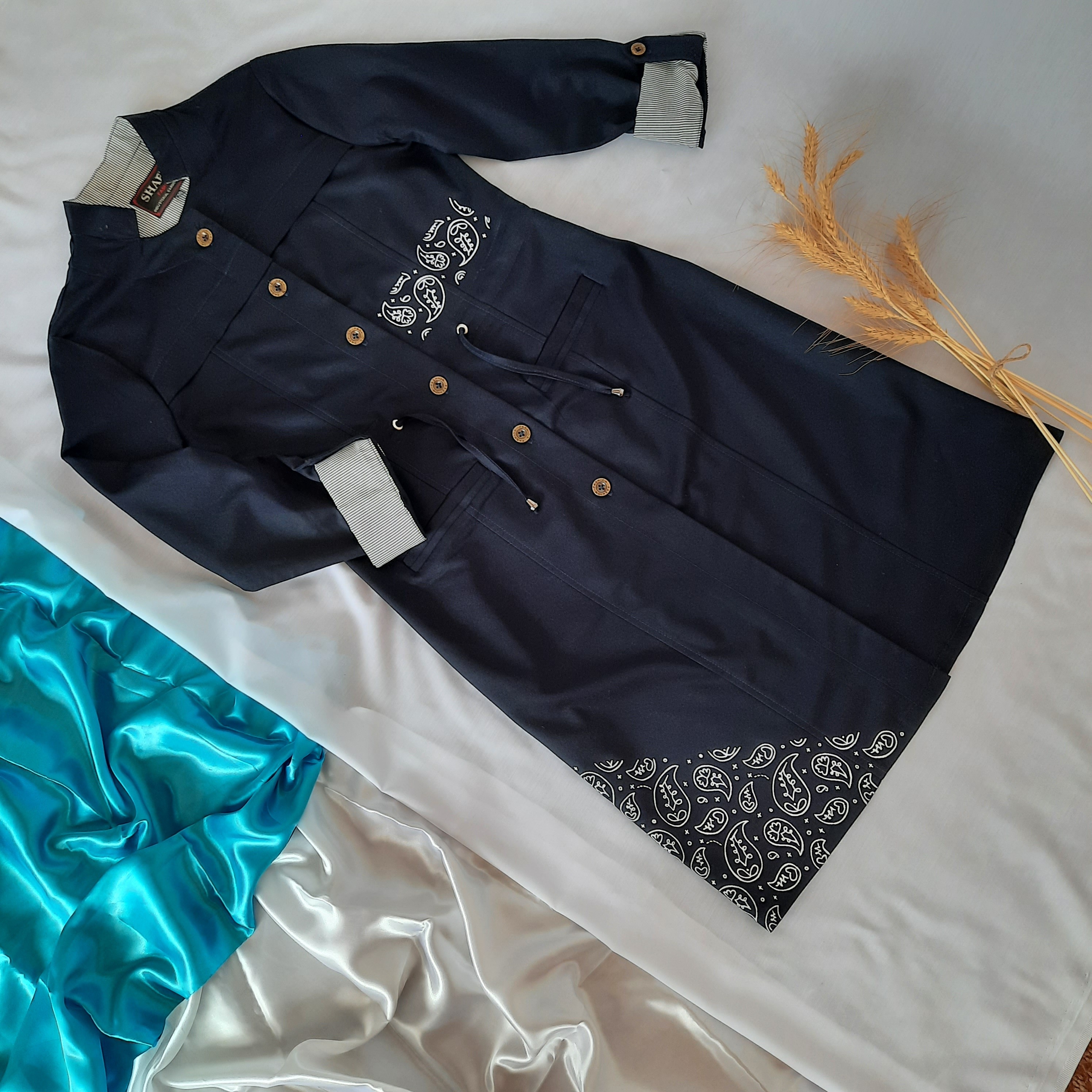 نقاشی روی لباس و پارچه طرح بته جقه با سلیقه مشتری