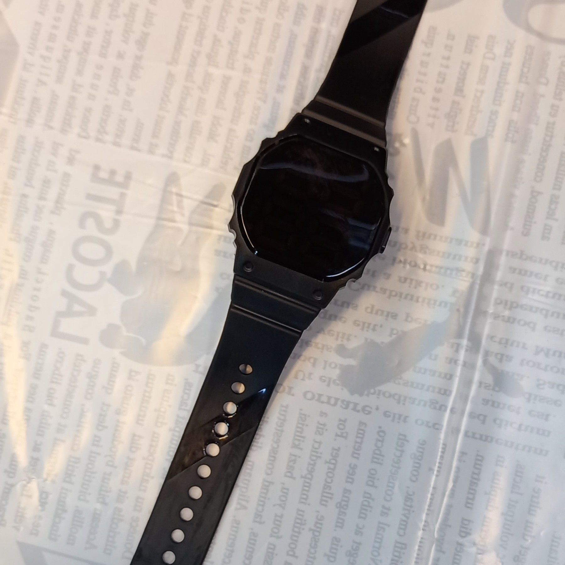 ساعت مچی ال ای دی بند حصیری جذاب و زیبا
 با باطری اضافه و سوغاتی متبرک از مشهد مقدس