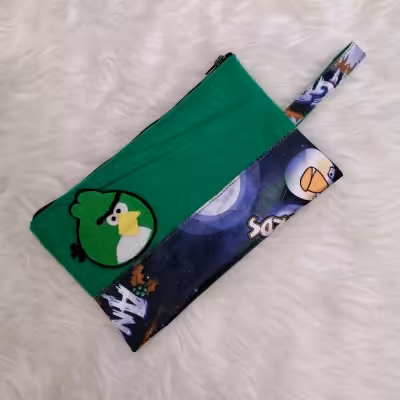 جامدادی افران کیف پول کیف آرایشی رنگ سبز طرح انگری برد کیف لقمه