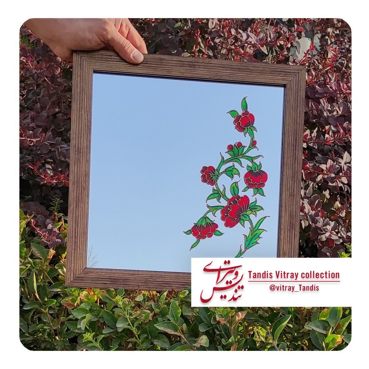 قاب آیینه طرح گل برجسته شده بارنگ ویترای