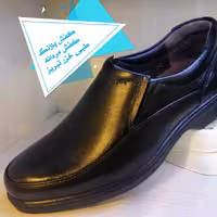 کفش مردانه طبی خزر تبریز  تمام چرم طبیعی تخت طبی و کفی طبی فوق العاده سبک و راحت مخصوص پیاده روی و محیط کار 