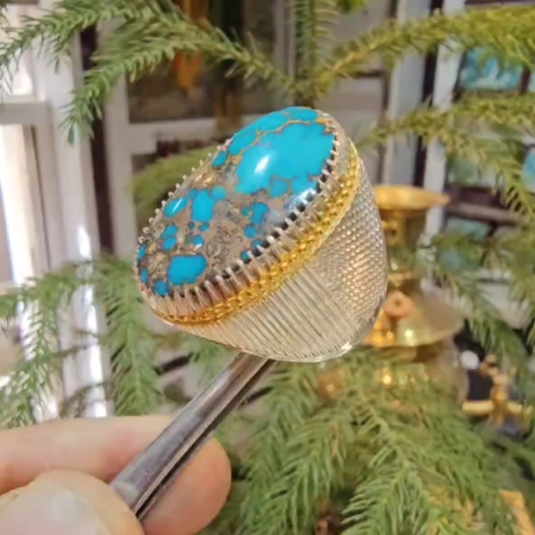 انگشتر فیروزه نیشابور اصلی 
رکاب کاملا دستساز 
رکاب کاملا دستساز 
نقره عیار925
ارسال رایگان 