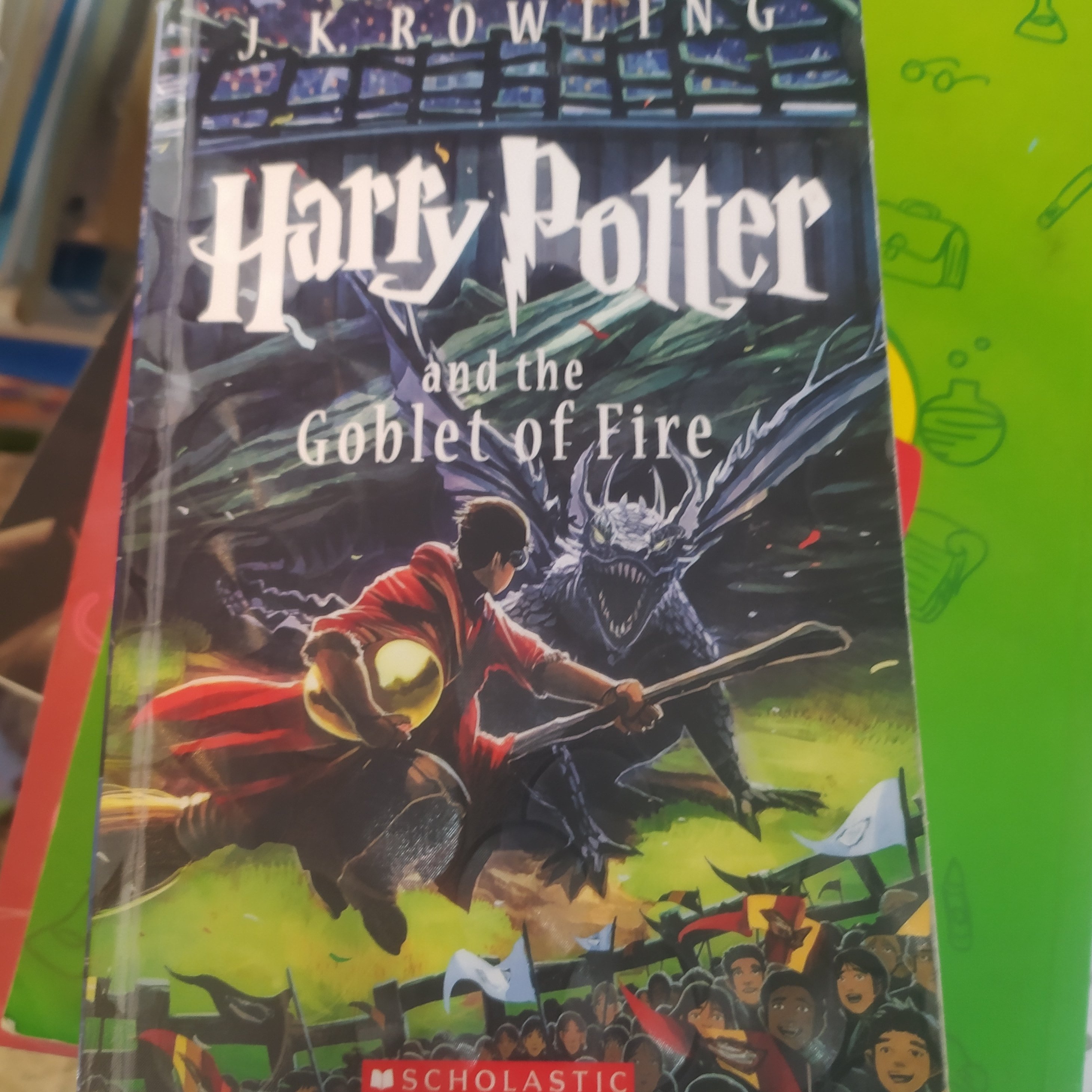 کتابHarry Potter هری پاتر زبان اصلی