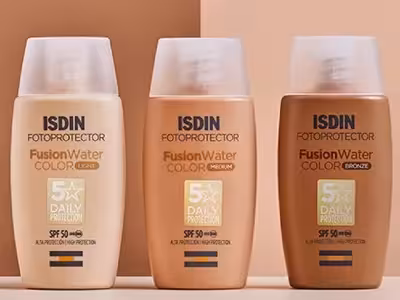 کرم ضدآفتاب رنگی ایزدین فیوژن واتر کالر SPF50 حجم 50 میل