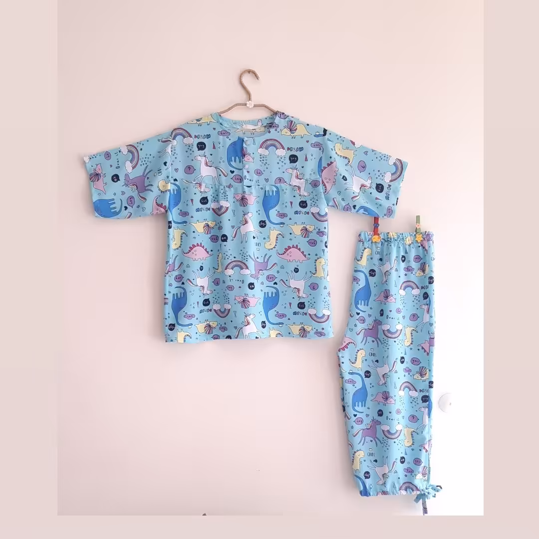 بلوز و شلوار زنانه