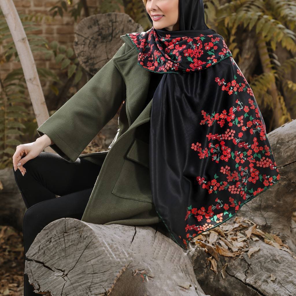 روسری زیبای پاییزه