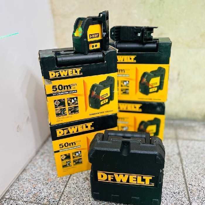 تراز لیزری نور سبز 2 خط طرح دیوالت 