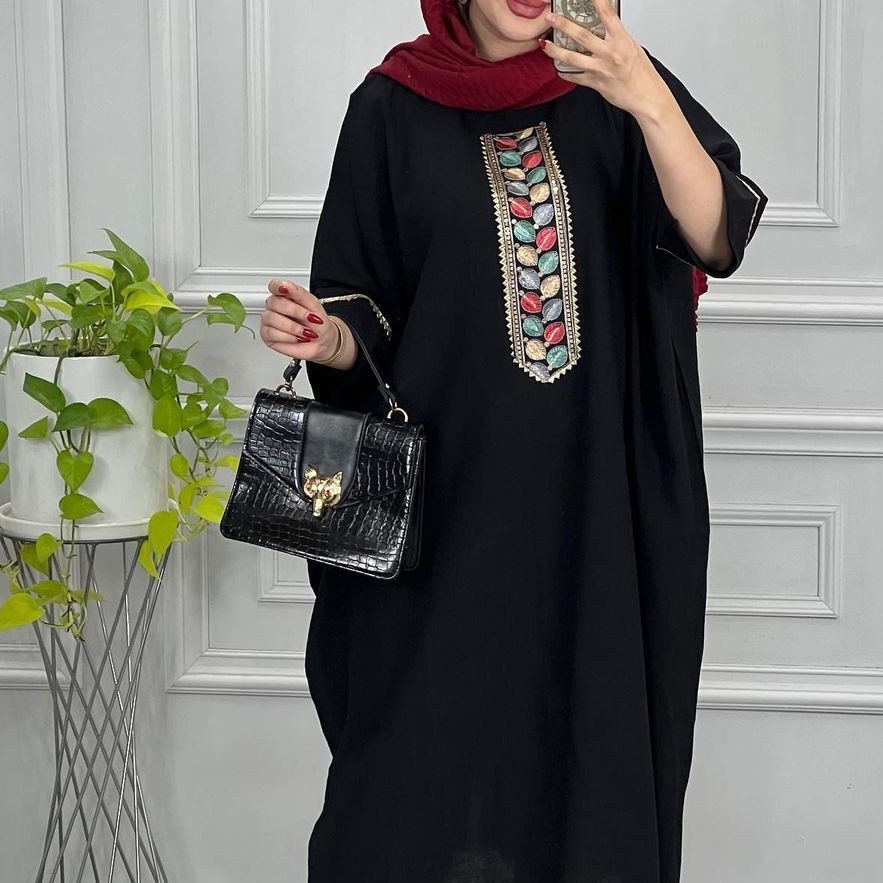 مانتو زنانه اسپر ت ابروبادی فری سایز مناسب سایز 44تا 54قد کار 120تن خور کار عالی