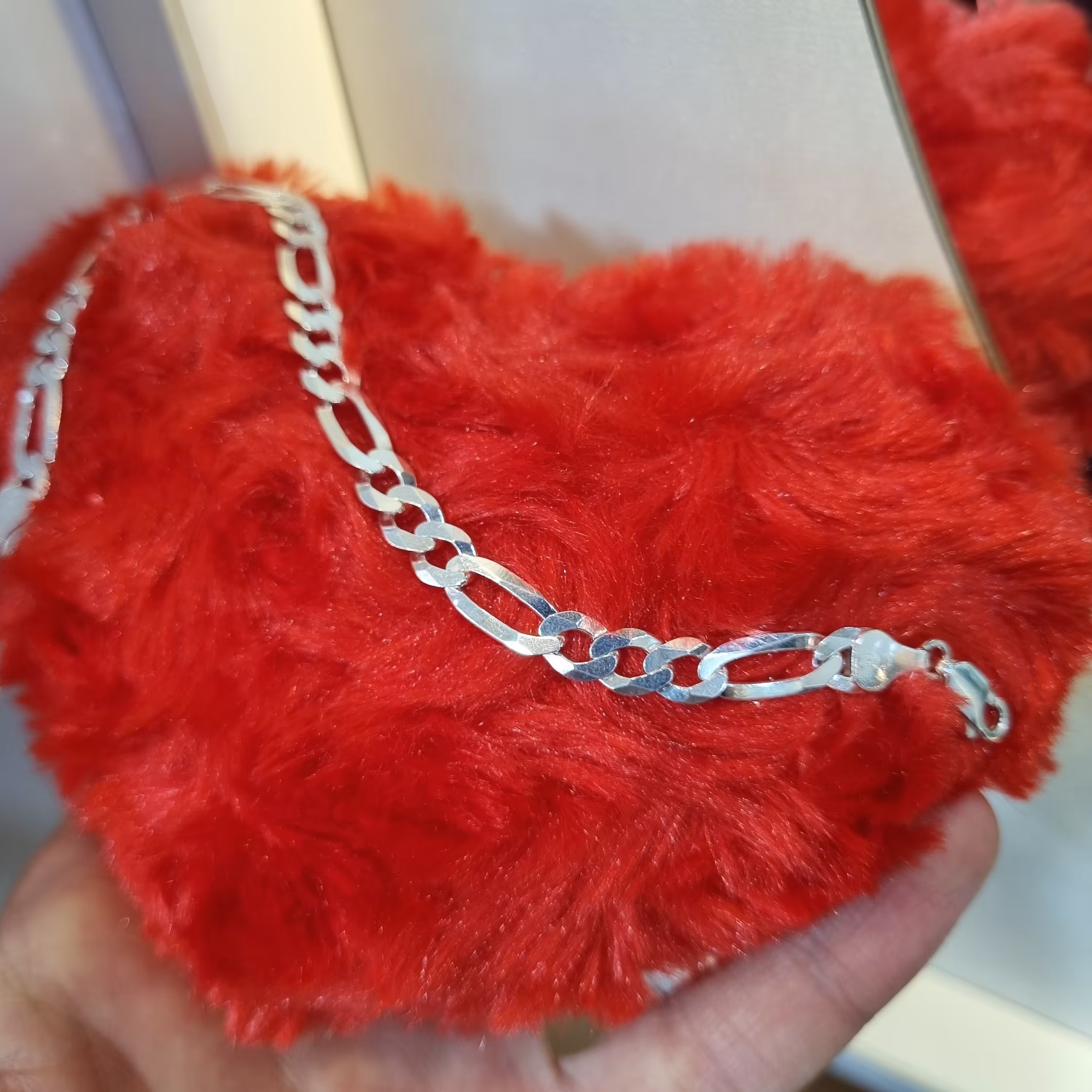 دستبند نقره کارتیر طرح فیگارو  ایتالیا 6میل با کیفیت فوق العاده و آبکاری طلاسفید طول 20 cm