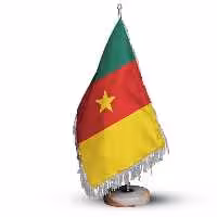 پرچم رومیزی کشور کامرون ریشه زرد با پایه سنگی افراتوس