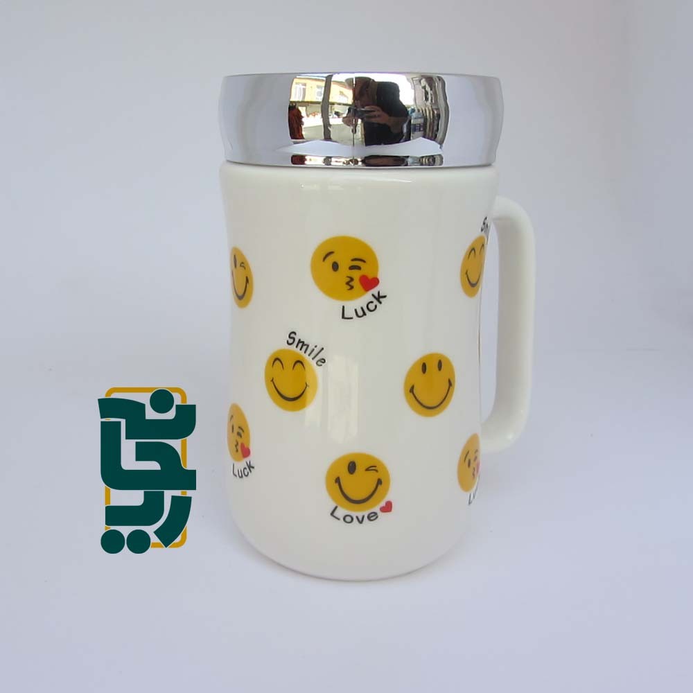 ماگ سرامیکی درب آینه ای نقره ای طرح ایموجی