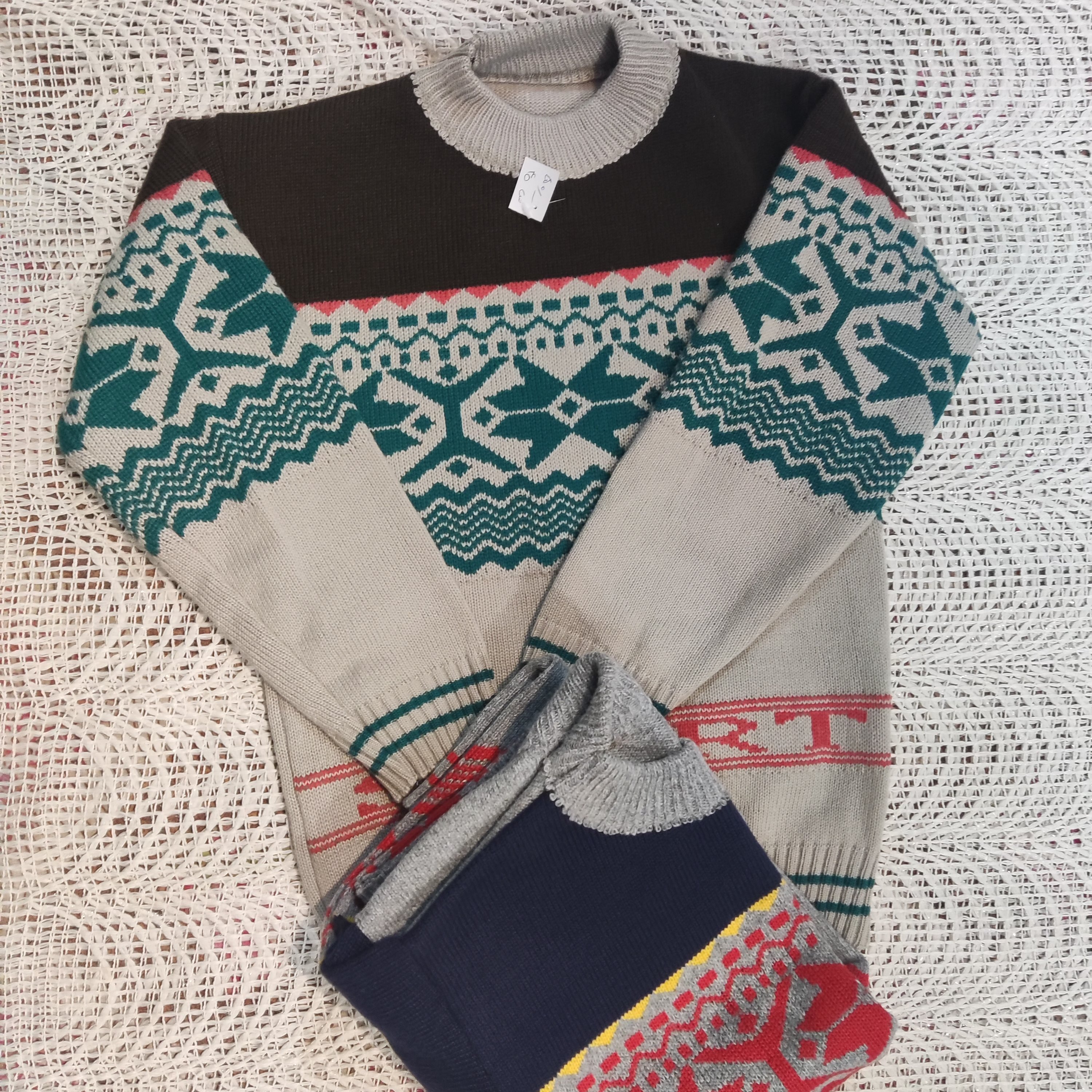 ژاکت پسرانه طرح سنتی