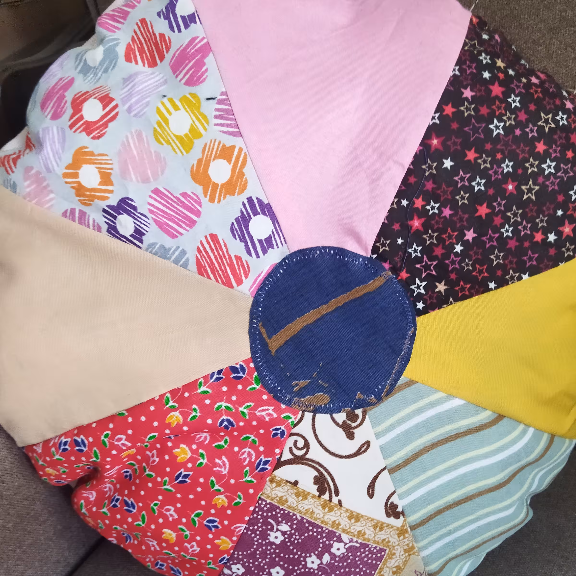 بالشت نشیمن 