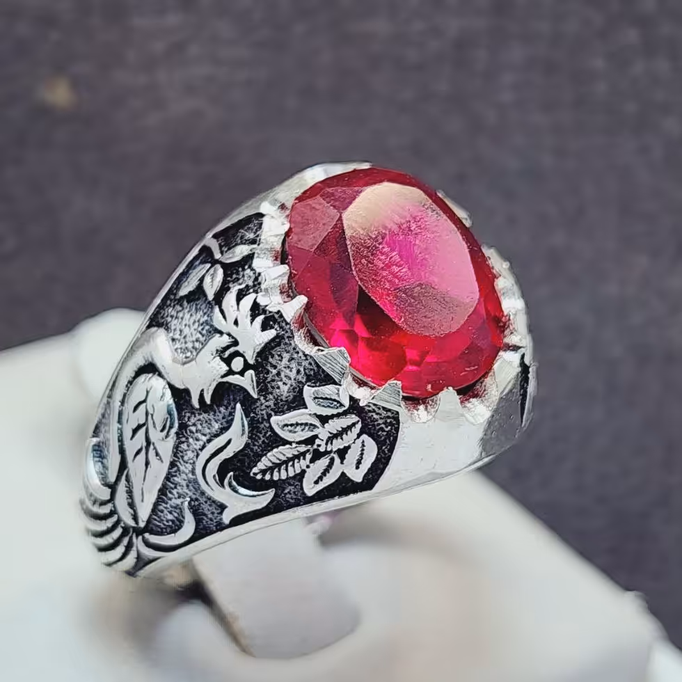 نگین یاقوت آلمانی اصل و معدنی با رکاب نقره زیبا مردانه 