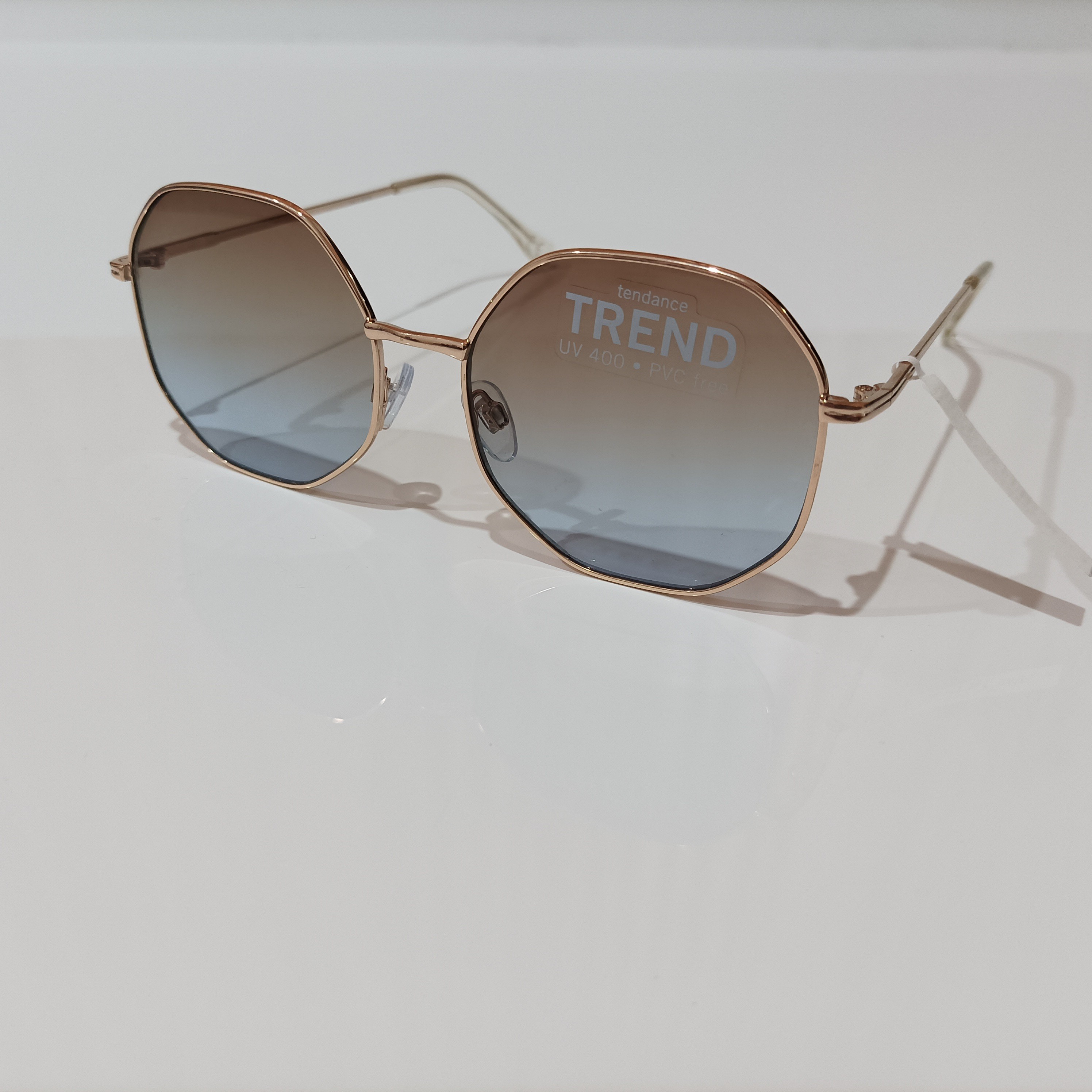 عینک آفتابی زنانه هشت ضلعی کد 514 محصول شرکت beeline آلمان UV400 برند accessories بهمراه شناسنامه محصول