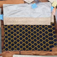 کوسن  مبلی چرم دوزی شده 40 در 40 کاور