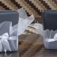 سبد چرمی تور دار ،مناسب قرار دادن گل مصنوعی ،هدیه ،بالن بادکنکی 