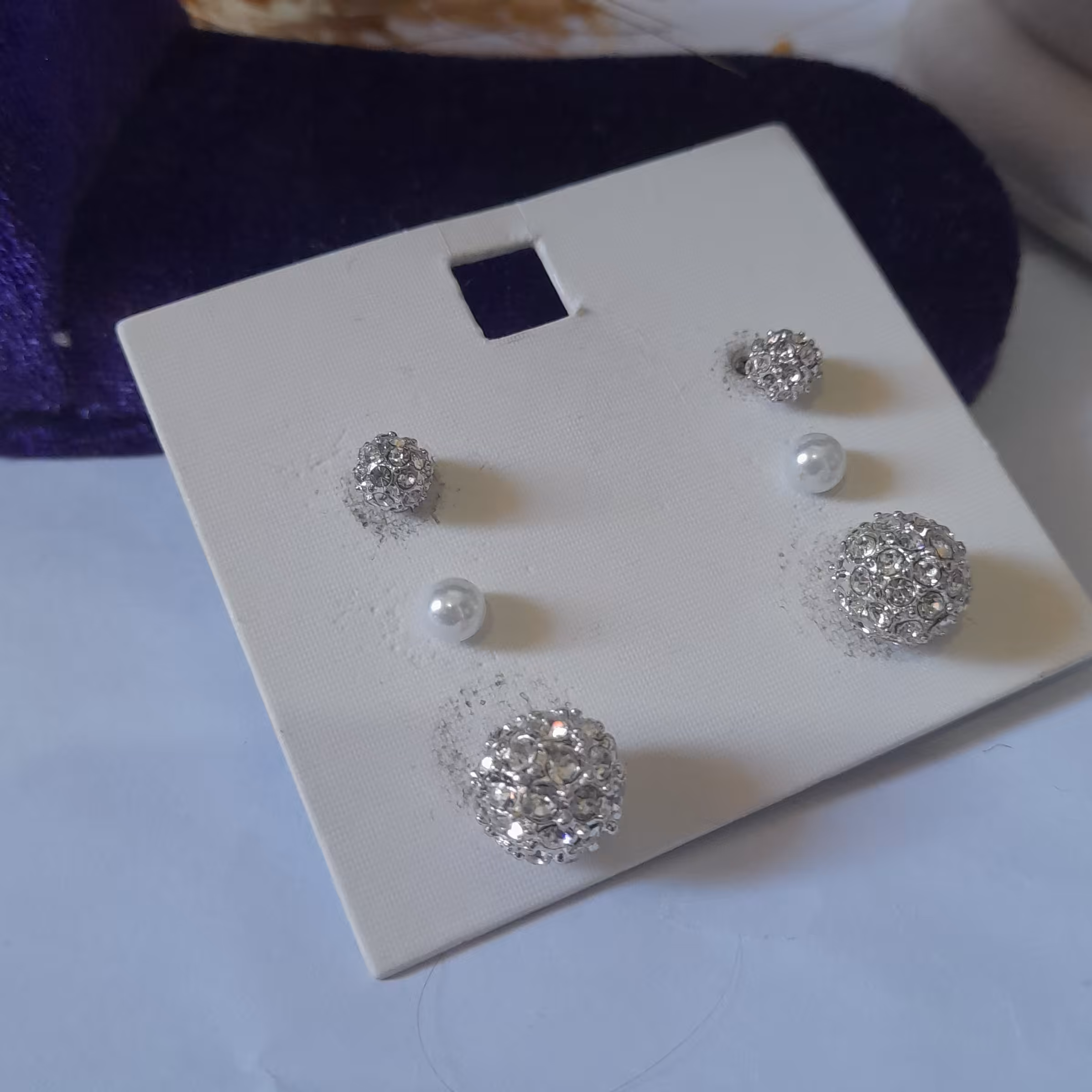 گوشواره توپی نگین دار 3تایی