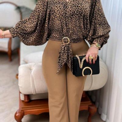 شومیز ساتن طرحدار