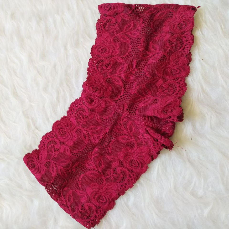 شورت زنانه فانتزی مدل جنیفری توری
فری سایز 38 تا 42
آبی کش میاد تا 44
قرمز تا 40 اندازه میشه
بقیه تا 42
قیمت 32