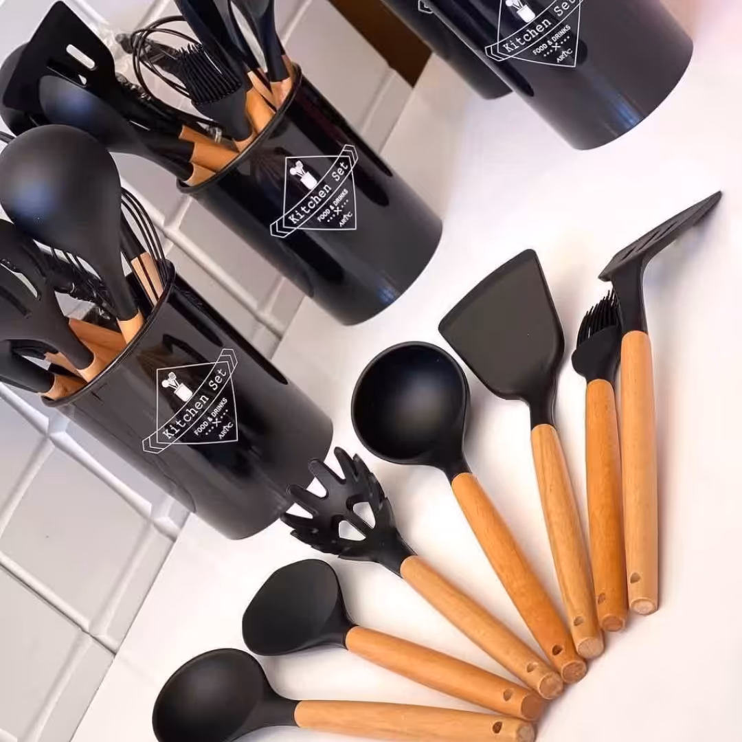 سرویس کفگیر  و ملاقه سیلیکونی 12 پارچه 