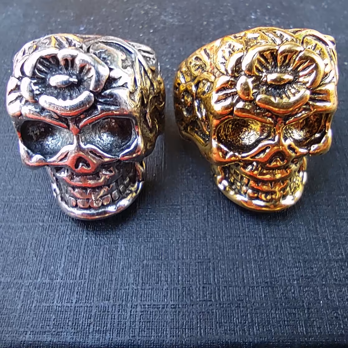 انگشتر طرح اسکلت گل دار