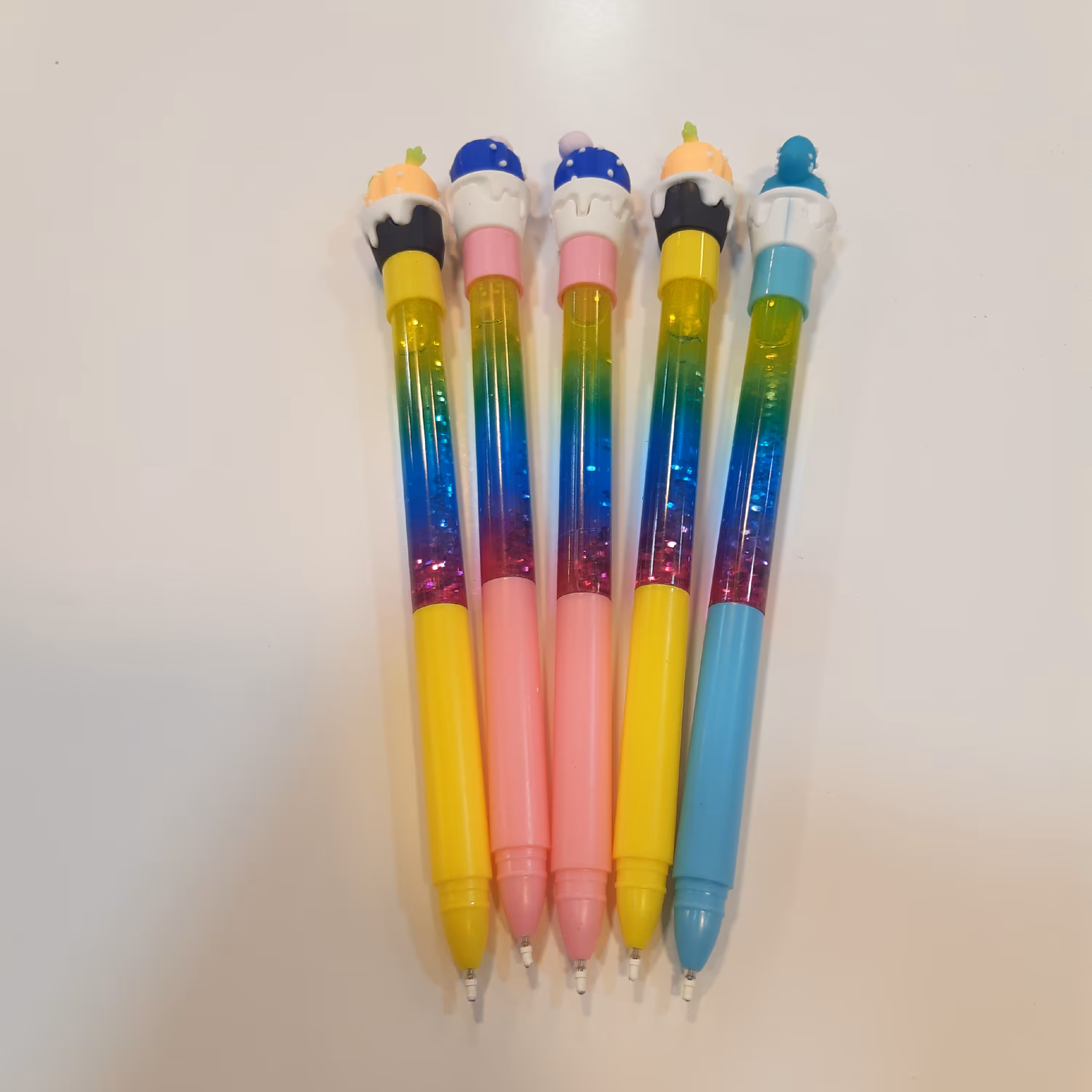 خودکار روان نویس آکواریومی فانتزی طرح بستنی با جوهر آبی رنگ