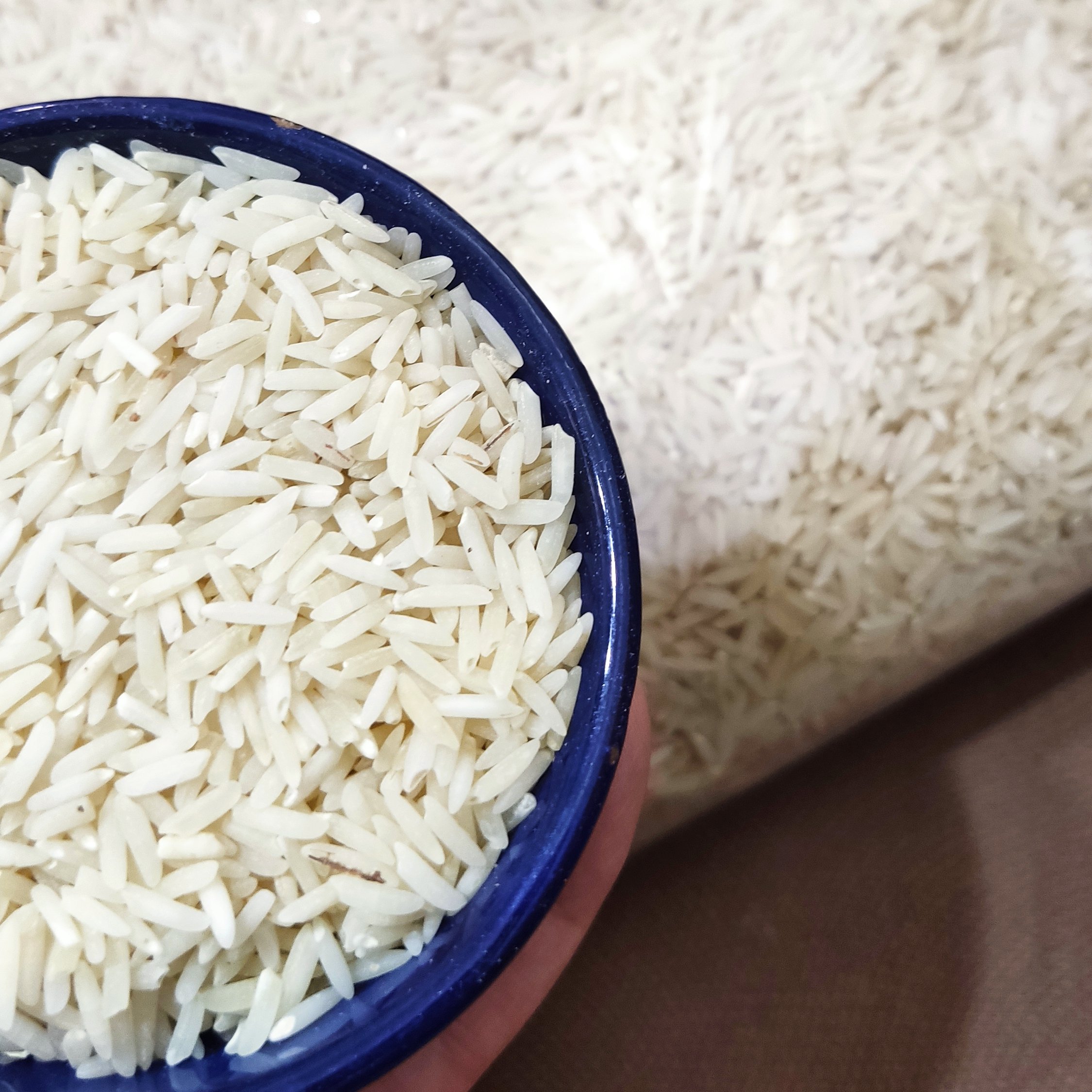 برنج راتون گیلان درجه یک در بسته بندی 2 کیلوگرمی