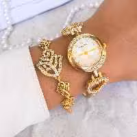 ساعت زنانه 
نگین دار
به همراه دستبند
