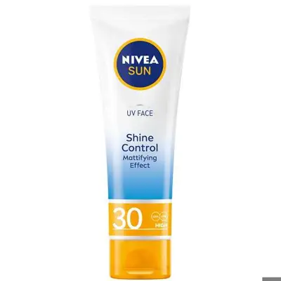 کرم ضد آفتاب پوست چرب و ضد لک نیوا NIVEA مدل SHINE CONTROL دارای SPF30 حجم 50 میل