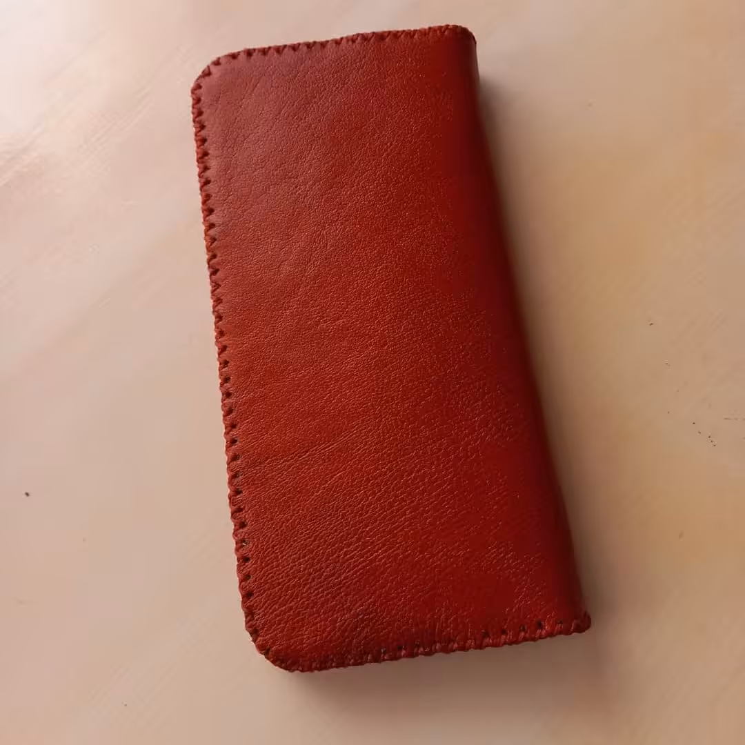 کیف پول چرمی دررنگ دلخواه سفارش مشتری از اصفهان