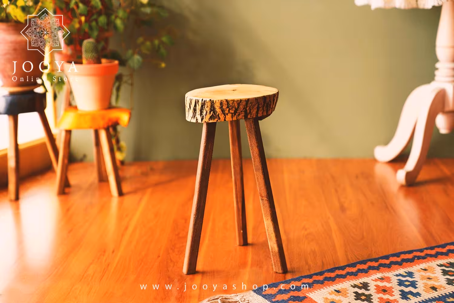 استند چوبی ترنج