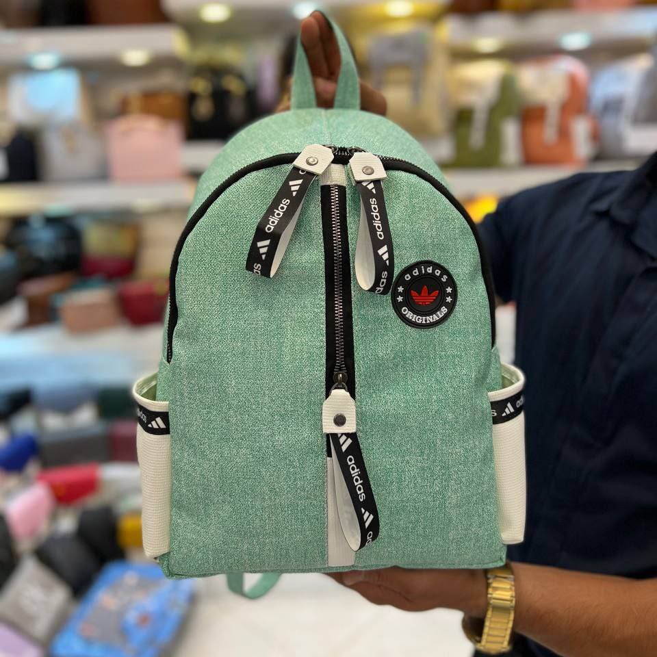 کوله فانتزی کنفی