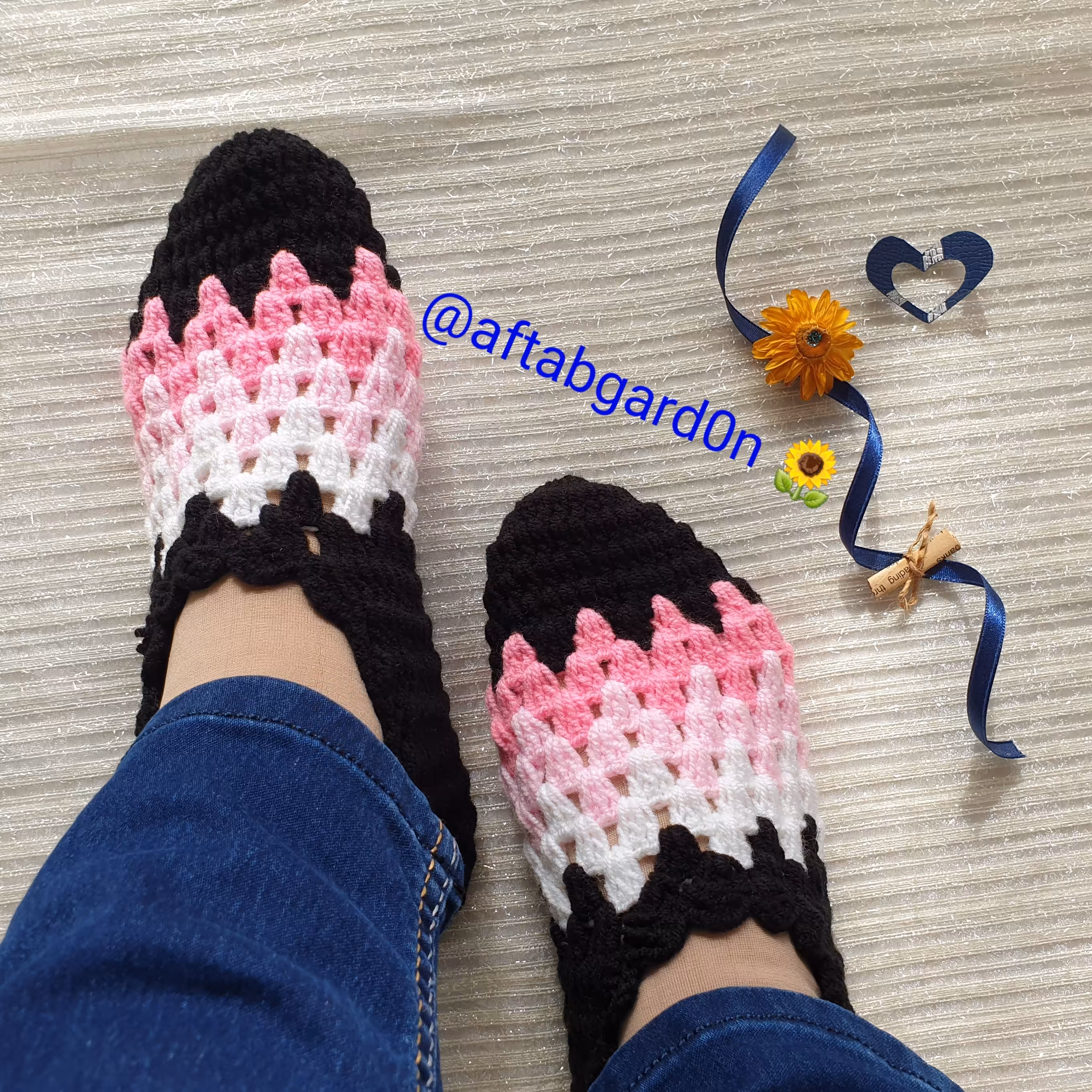 جوراب بافتنی 4رنگ مشکی صورتی روشن گالری آفتابگردون