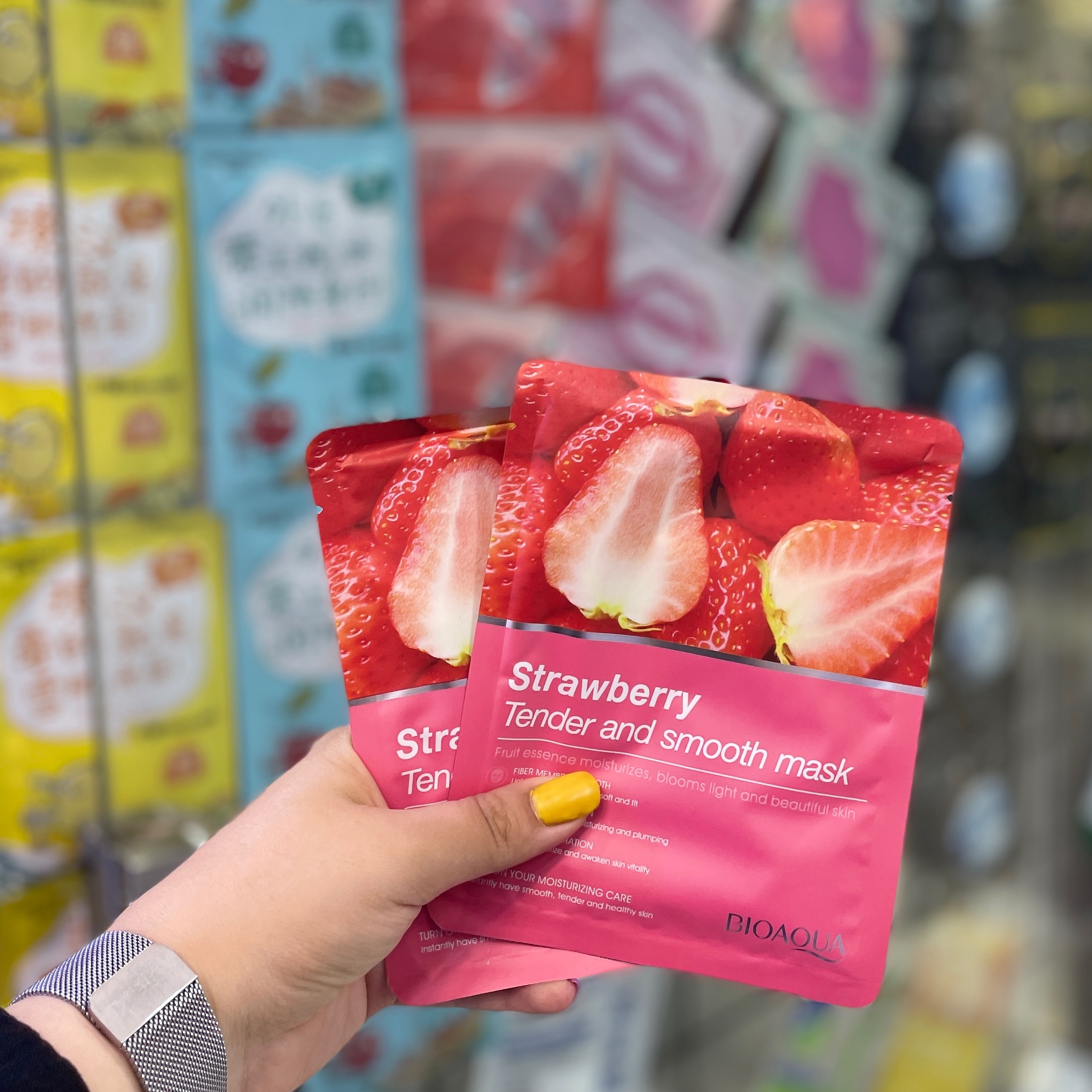 ماسک صورت ماسک ورقه ای توت فرنگی بیواکوا