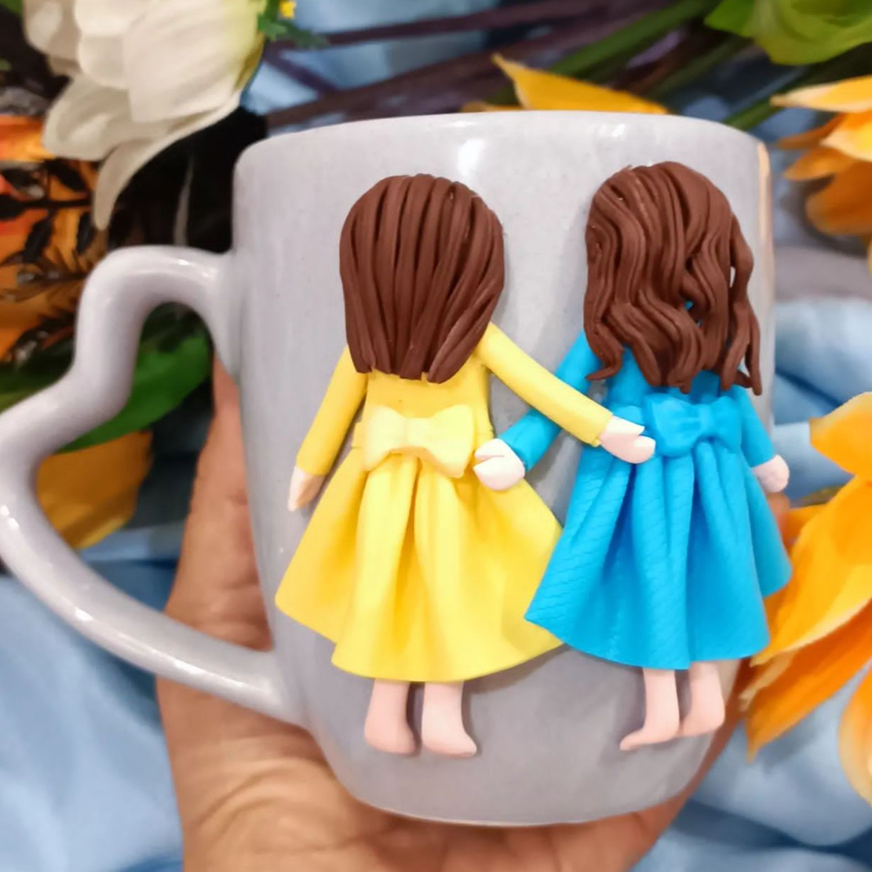 ماگ عروسکی خواهران دوقلو